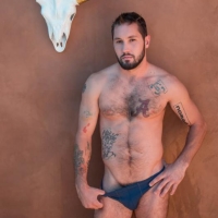 Jeff Powers fucks Brett Beckham Bareback