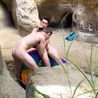 Kody Knight Fucks Andy Taylor Bareback