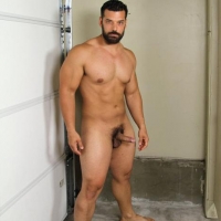 Marcus Ruhl and Logan Cruise Bareback At Juicy Boys